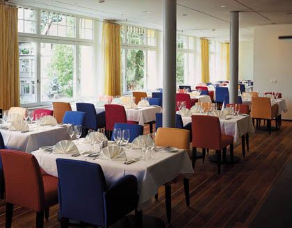 Hotel Zurich Development Center Restaurace fotografie